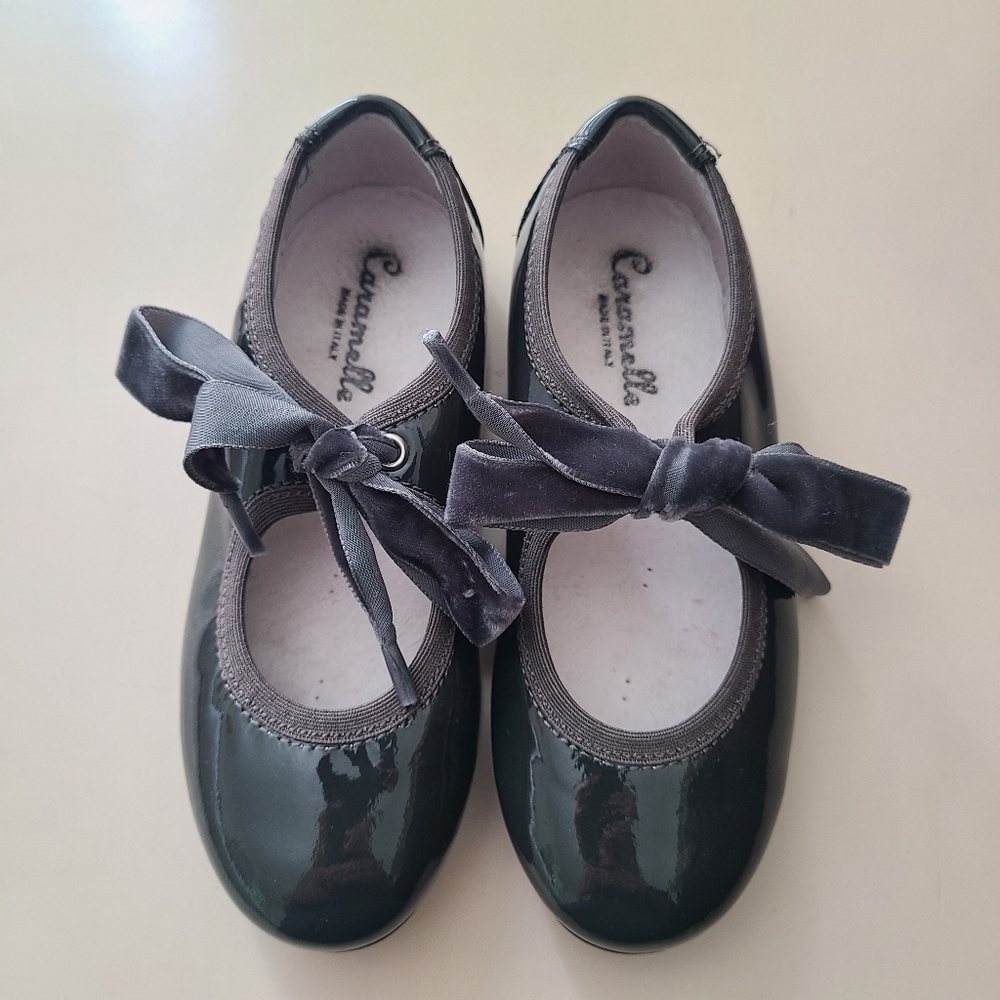 Caramelle Patent Leather Lace Up Mary Jane Shoes Size 26 Gray Classic